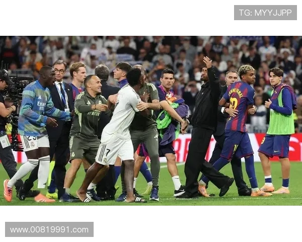 皇马更衣室里的 Rodrygo